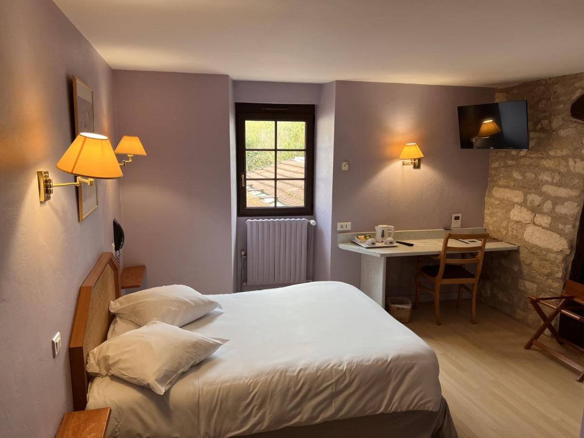 Hostellerie Au Rendez-Vous Des Amis Chaumont  Exterior foto
